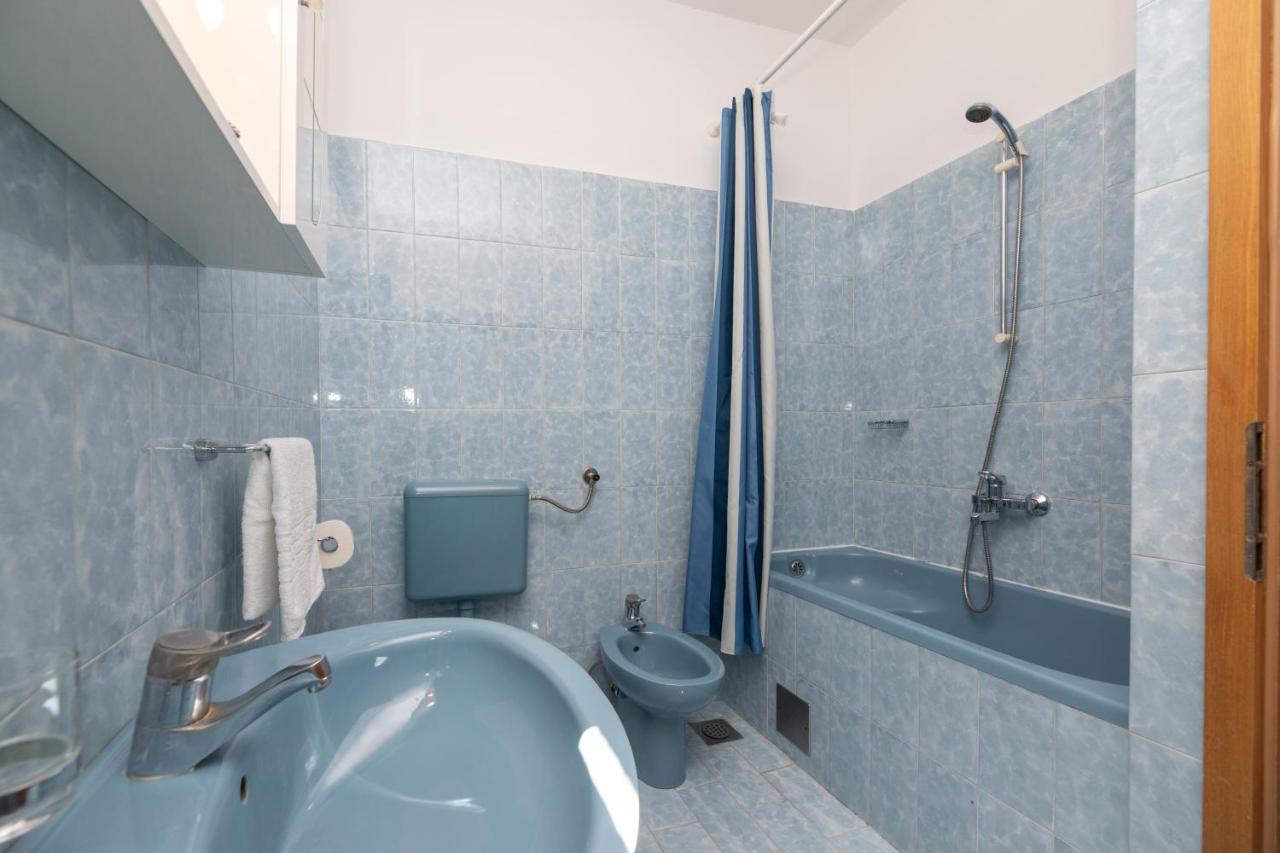 Apartments4You Supetar-The Best And Most Popular Apartments For Discovering The Island - Free Parking - 200 Meters From The Beach Екстериор снимка